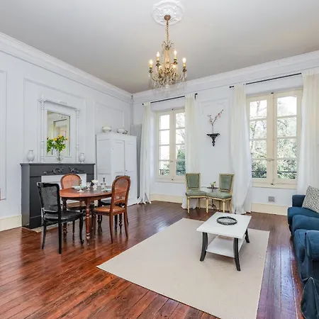 Appartement Du Chateau Joffre - Charme Et Elegance